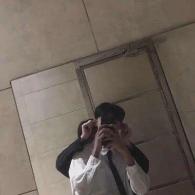 白宫新闻秘书莱维特：伊朗政权正在寻找退出之路。
